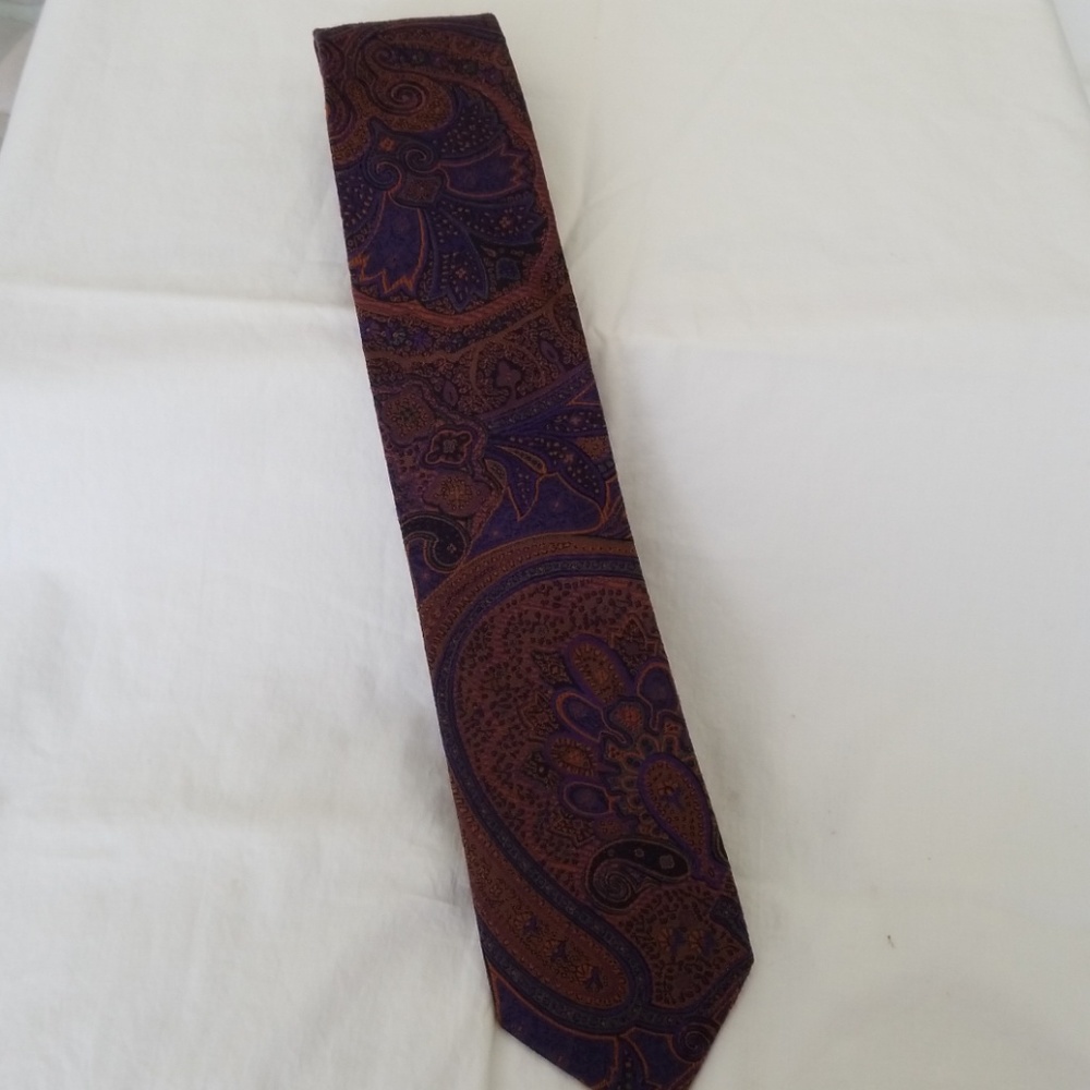 True Forum silk wool blend purple and gold tie - Picture 5 of 6